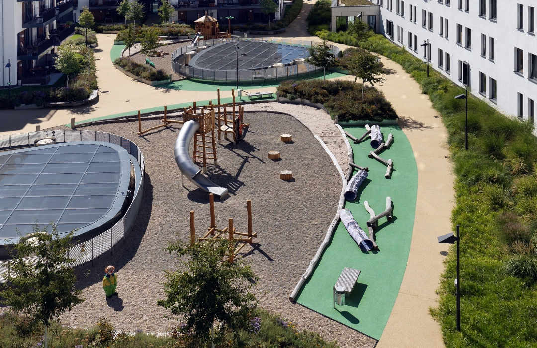 Dachterrasse des Milaneo-Centers Stuttgart mit Terraway®-Belag Dachterrasse des Milaneo-Centers Stuttgart mit Terraway®-Belag