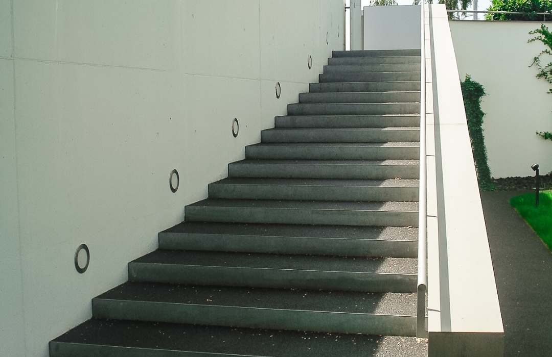 Terraway®-Belag einer Aussentreppe eines privaten Wohnhauses Terraway®-Belag einer Aussentreppe eines privaten Wohnhauses